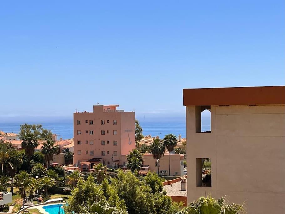Benalmadena Costa Malaga Apartamento Muy Acogedor Con Vistas Al Mar Terraza Gigante Para Verano E Invierno Parking Exterior foto