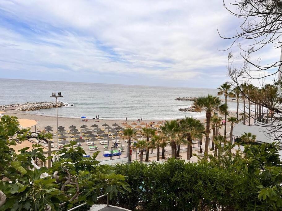 Benalmadena Costa Malaga Apartamento Muy Acogedor Con Vistas Al Mar Terraza Gigante Para Verano E Invierno Parking Exterior foto